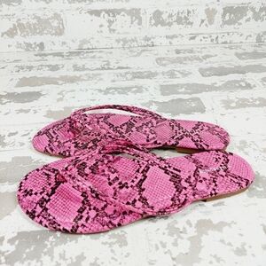 NEW 14 & Union Hot Pink Snakeskin Print Flip Flop Thong Flat Summer Sandals M870